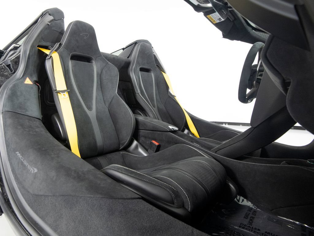 Used 2024 McLaren 750S Spider photo 35