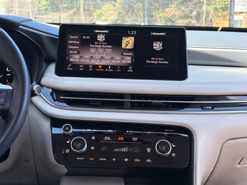 2023 INFINITI Qx60 Luxe