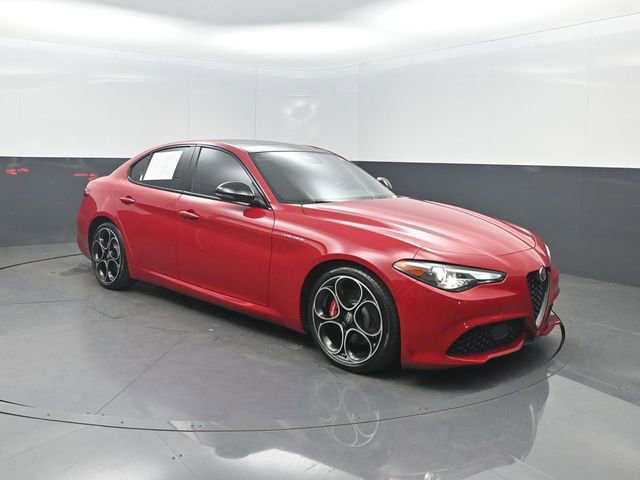2023 Alfa Romeo Giulia Veloce
