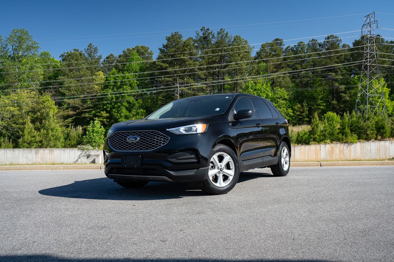 Used 2023 Ford Edge SE