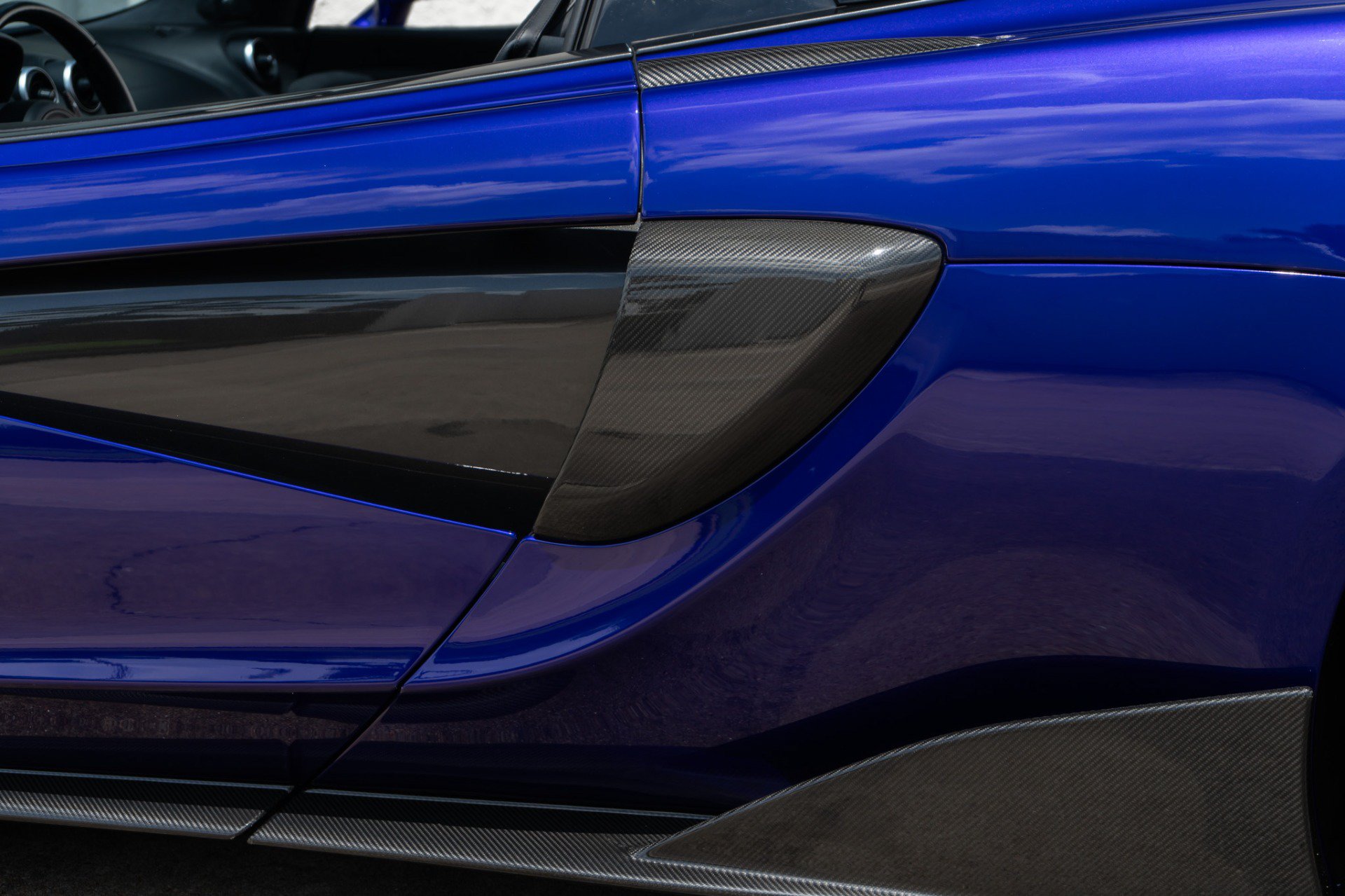 Used 2020 McLaren 600LT Spider photo 30