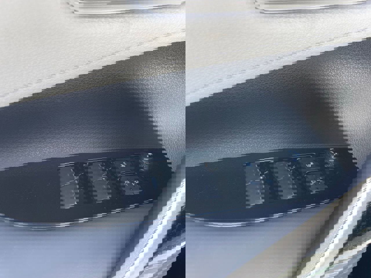 2025 Toyota Corolla XSE