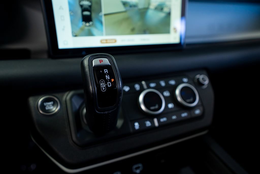 2024 Land Rover Defender 90 S