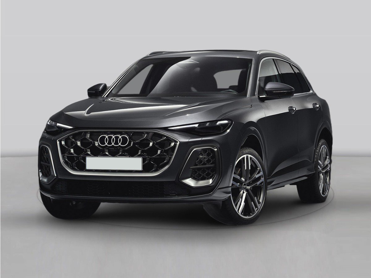 Used 2025 Audi Q5 Premium w/ Convenience Package
