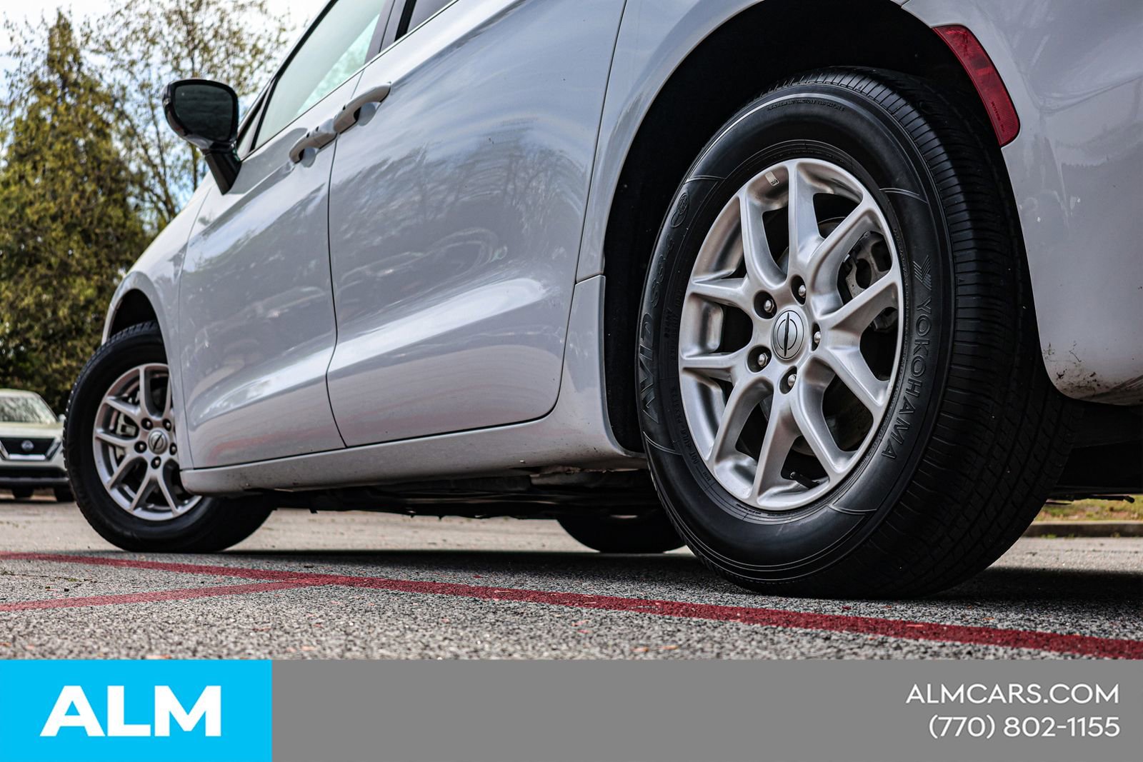 2024 Chrysler Pacifica Touring-L