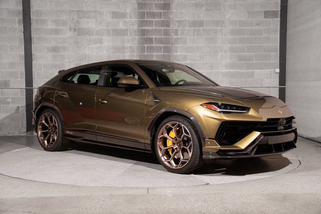 Used 2024 Lamborghini Urus Performante