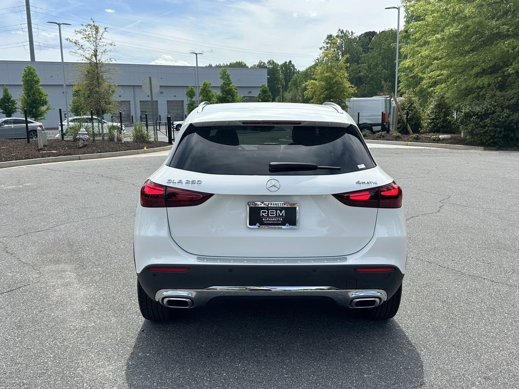 2025 Mercedes-Benz GLA 250 4MATIC