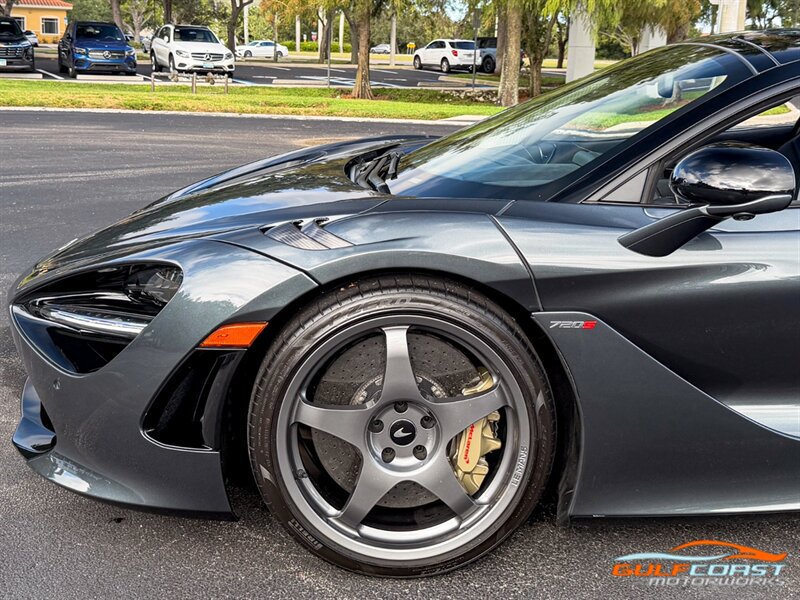 Used 2021 McLaren 720S Performance photo 40