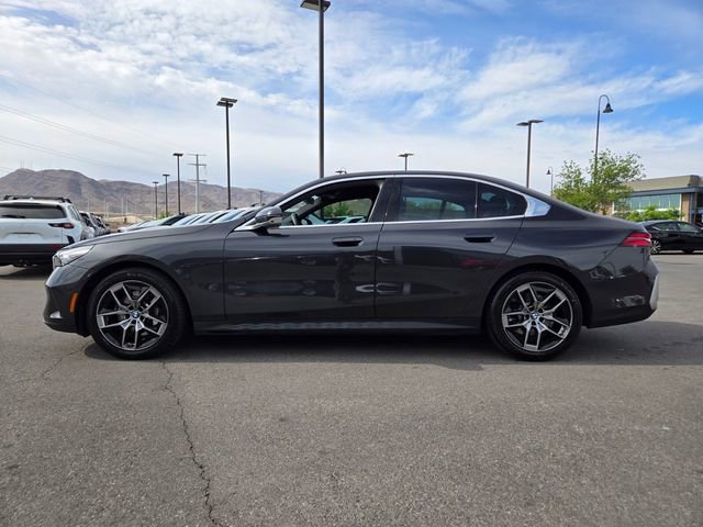 2026 BMW 530i xDrive