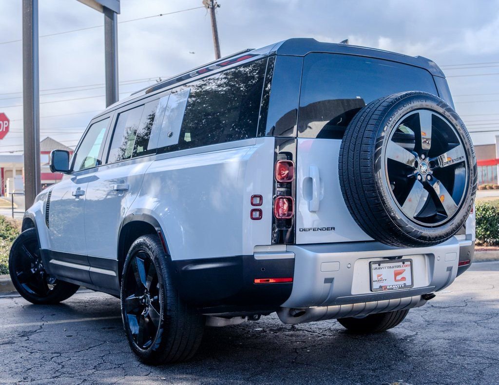 2024 Land Rover Defender 130 S