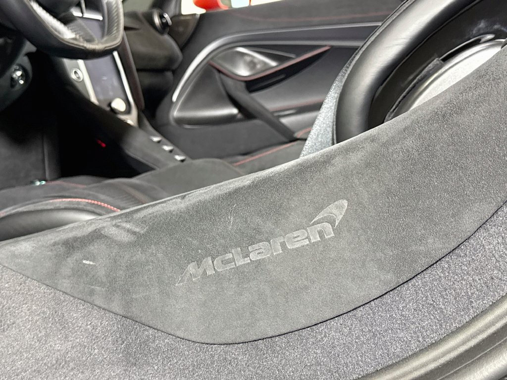 Used 2026 McLaren 750S Spider photo 20