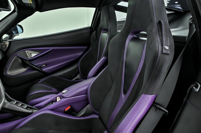 Used 2019 McLaren 720S photo 22