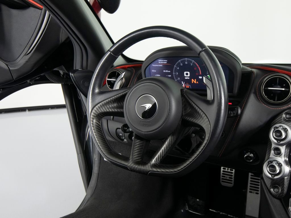 Used 2022 McLaren 720S Luxury photo 30
