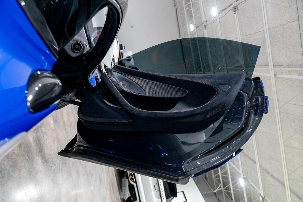 Used 2019 McLaren 600LT photo 86