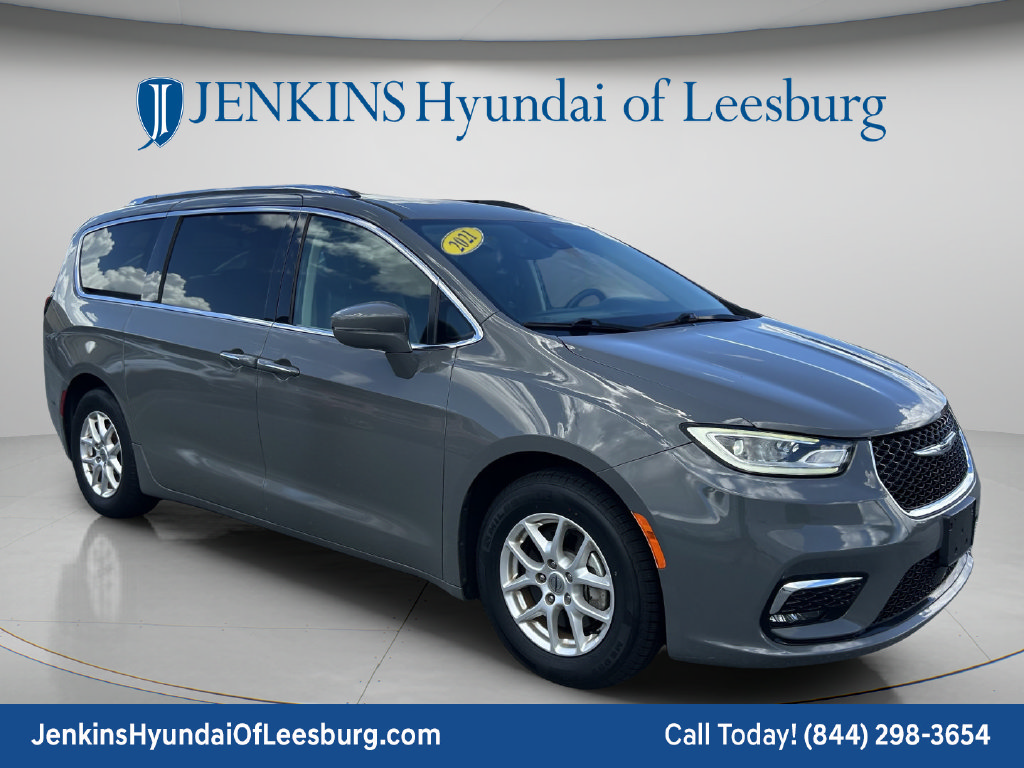 Used Chrysler Pacifica Minivans for Sale Near Me in Sanford, FL