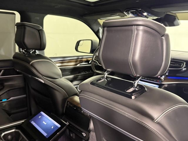 2022 Jeep Grand Wagoneer Series II