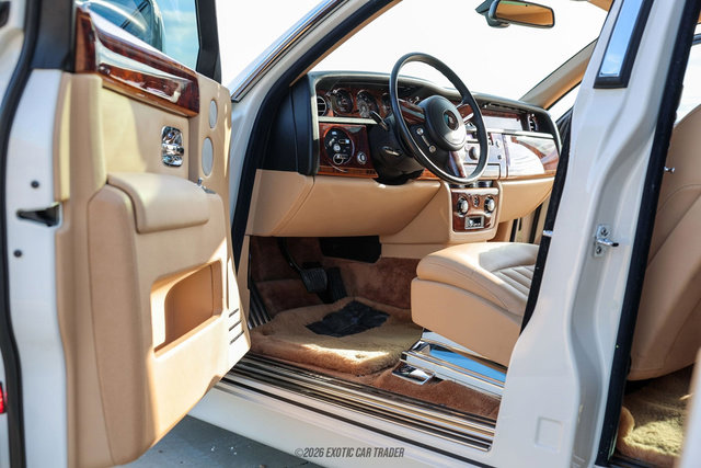 2012 Rolls-Royce Phantom Sedan