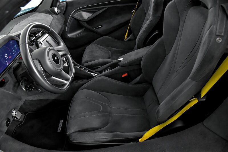Used 2020 McLaren 720S Spider photo 16