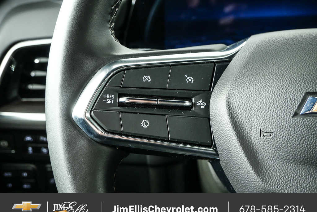 2025 Chevrolet Suburban LT