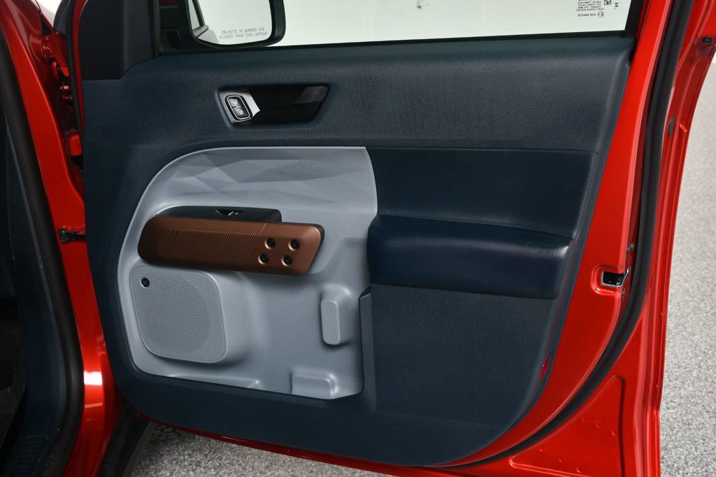 2023 Ford Maverick Lariat