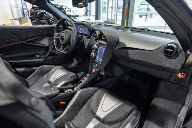 Used 2020 McLaren 720S Spider photo 50