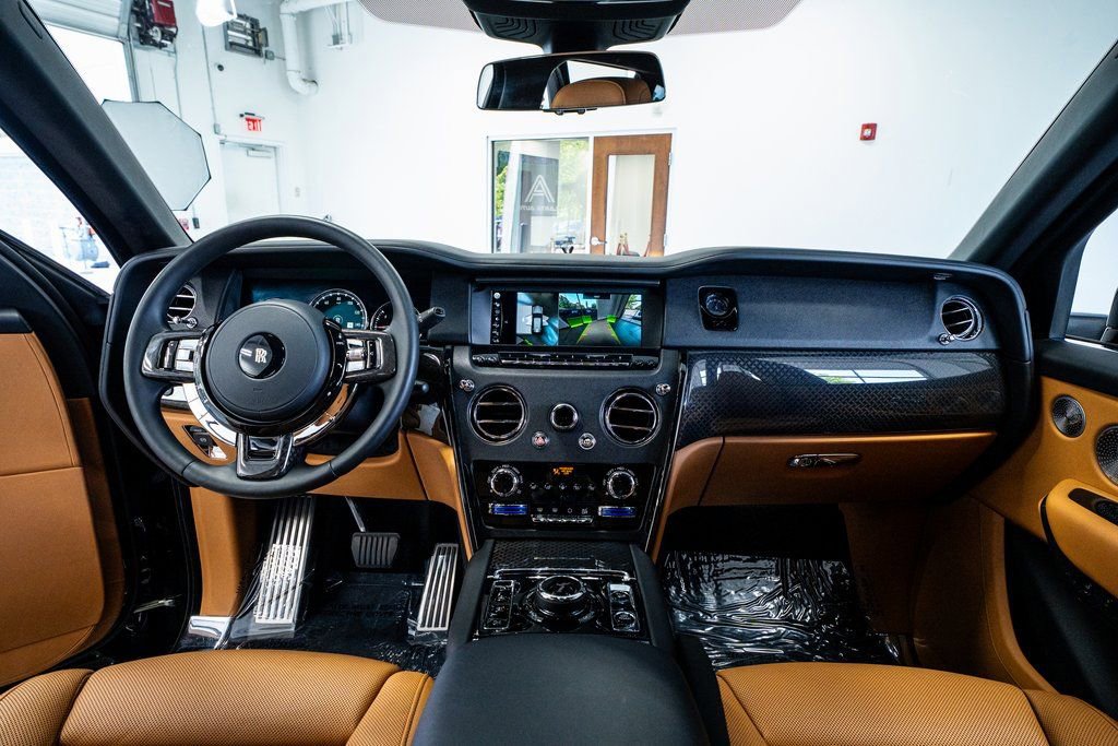 2022 Rolls-Royce Cullinan Black Badge