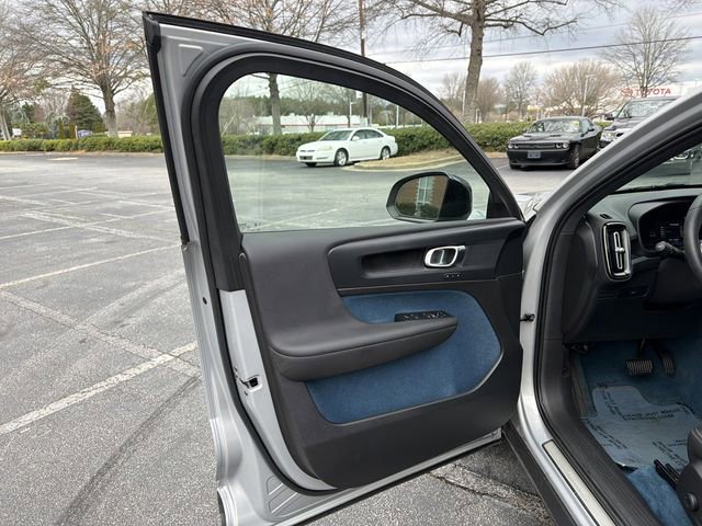 2023 Volvo Xc40 Recharge Plus