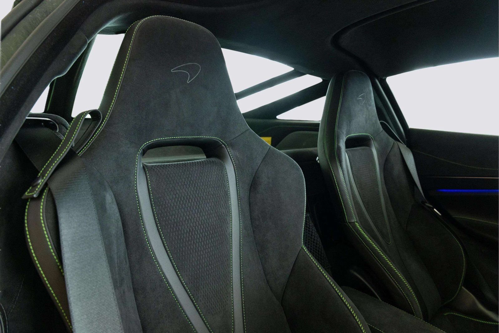 New 2026 McLaren 750S photo 15
