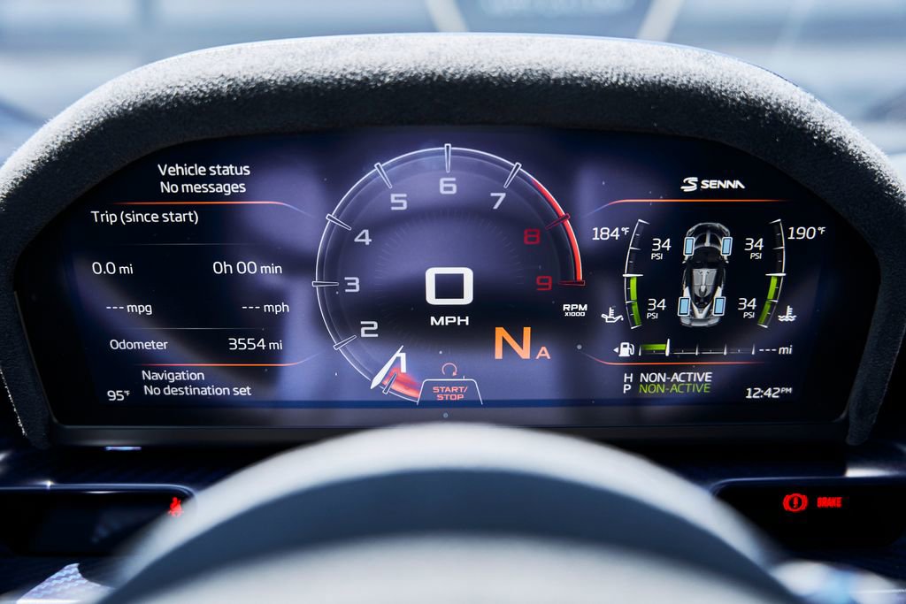 Used 2019 McLaren Senna photo 63
