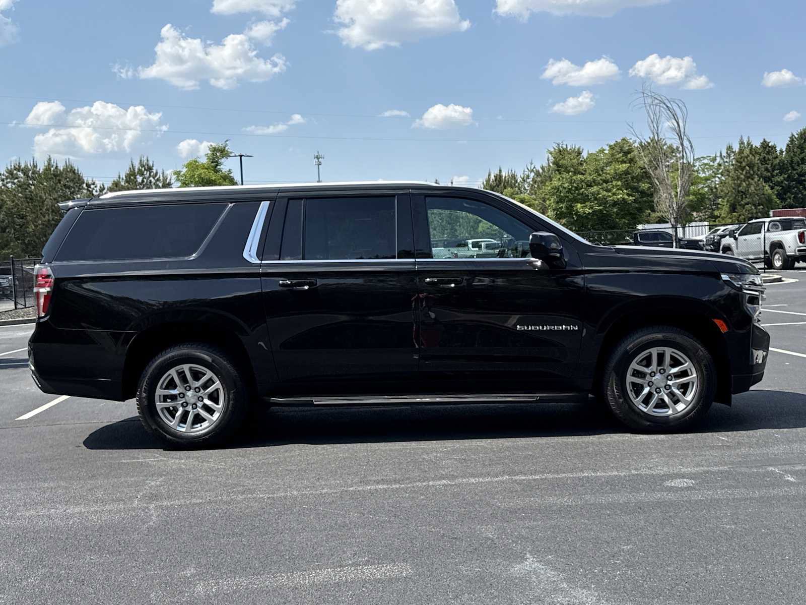 2021 Chevrolet Suburban LT