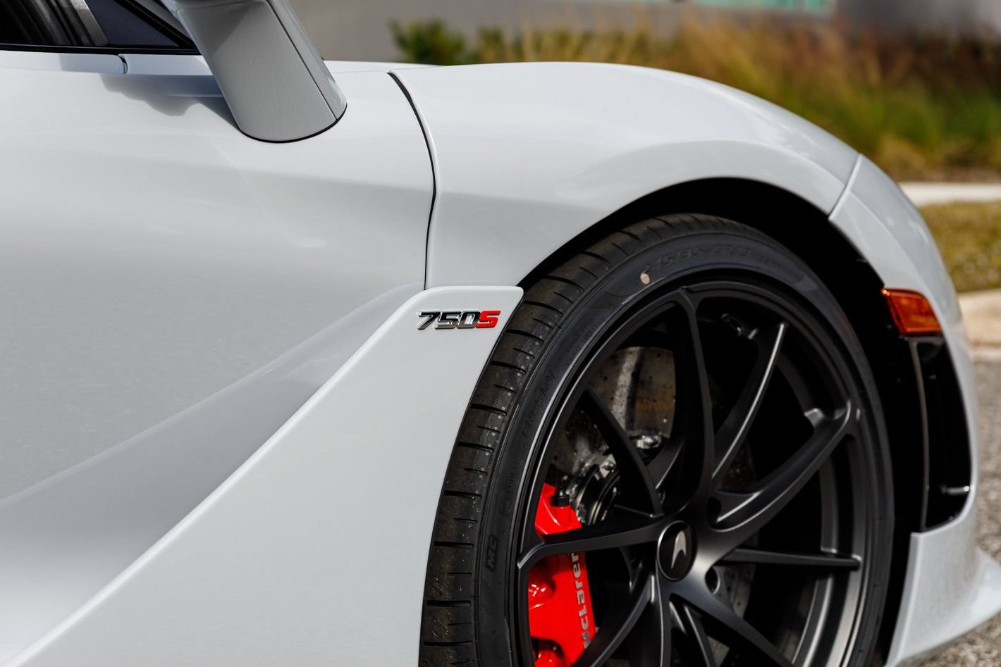 Used 2026 McLaren 750S Spider photo 9