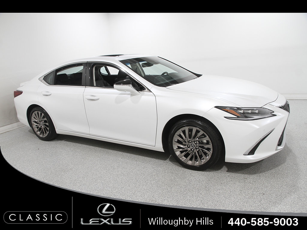 Certified 2024 Lexus ES 300h Ultra Luxury w/ Accessory Package (Z2)