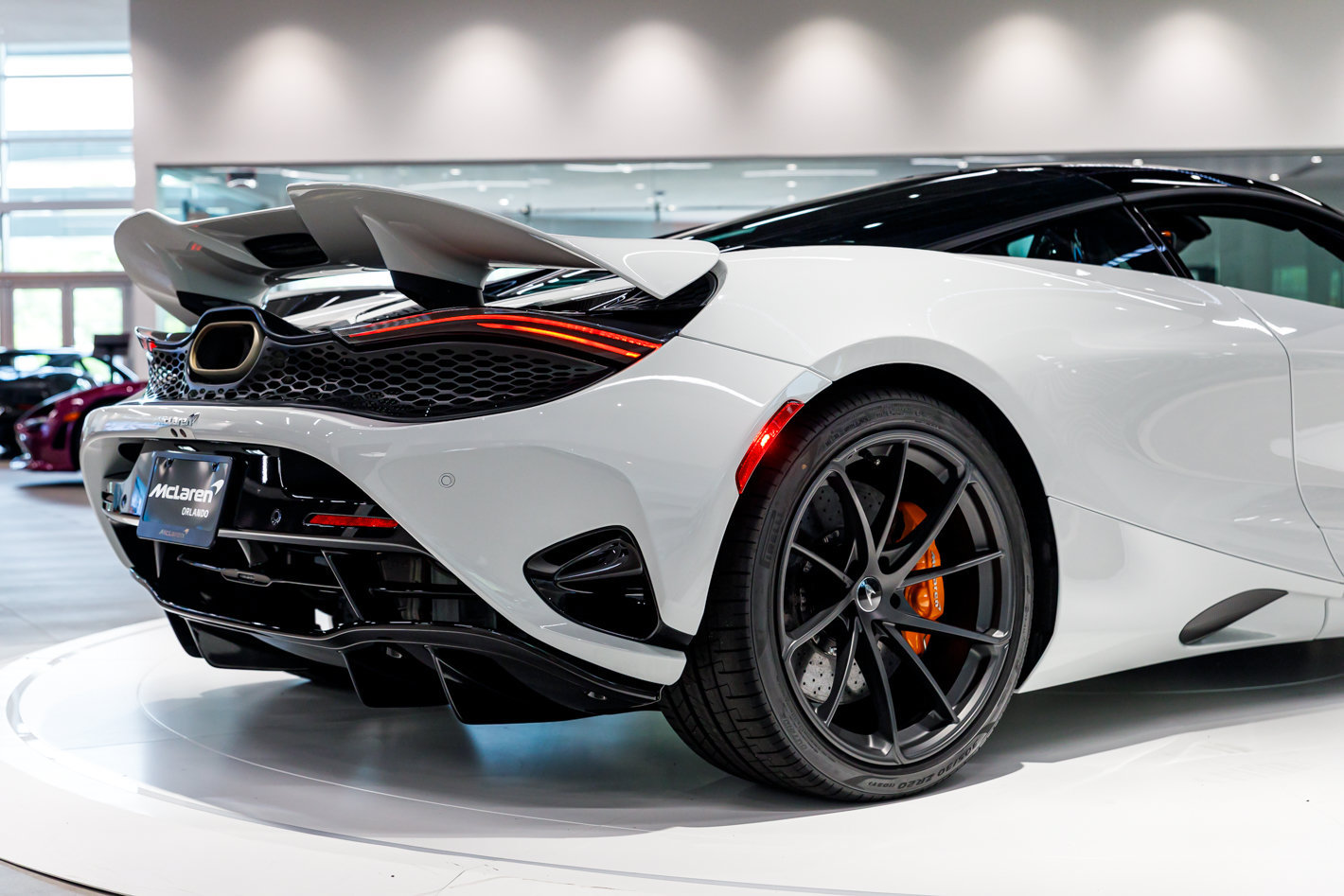 Used 2027 McLaren 750S photo 55