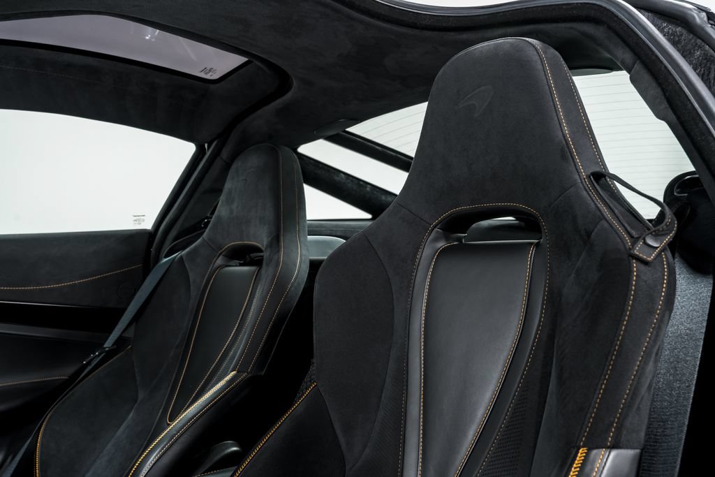 Used 2020 McLaren 720S Performance photo 17