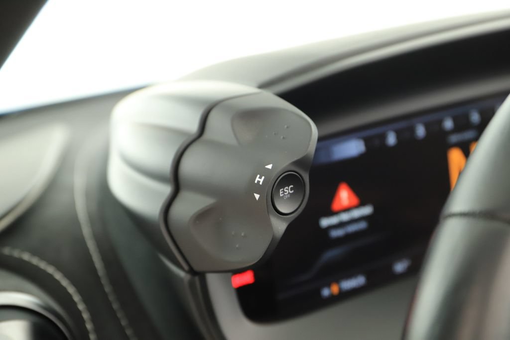Used 2024 McLaren 750S Spider photo 21