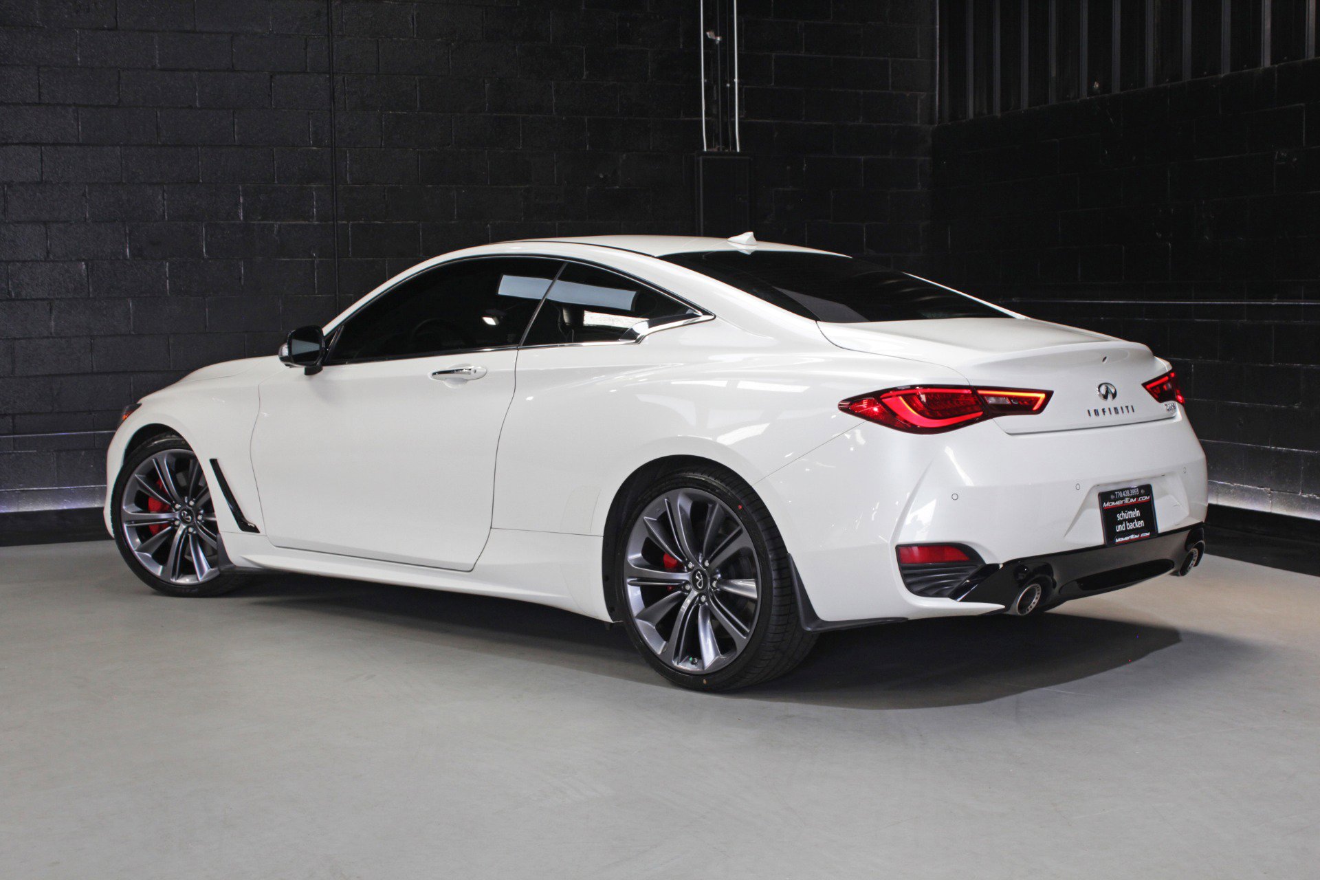 2022 INFINITI Q60 Red Sport 400