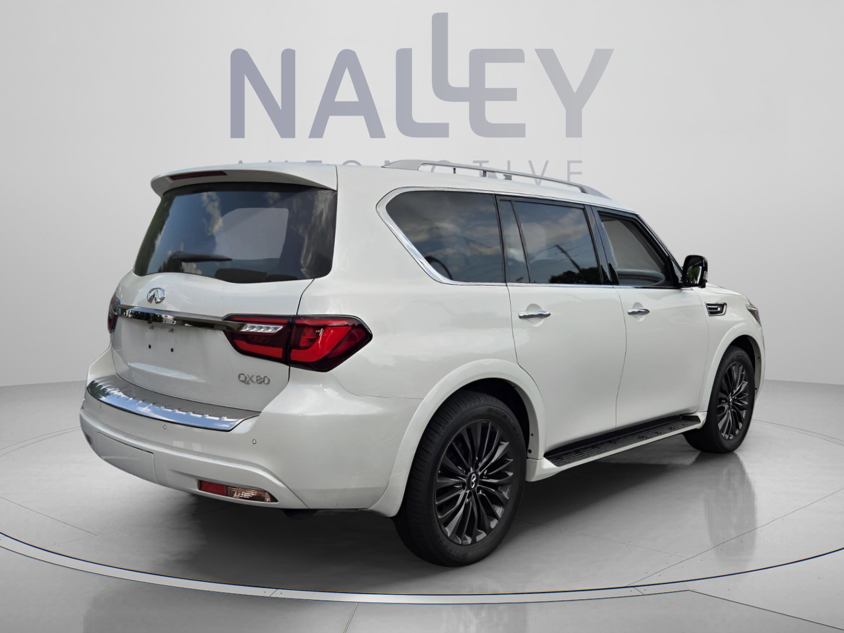 2023 INFINITI Qx80 Premium Select
