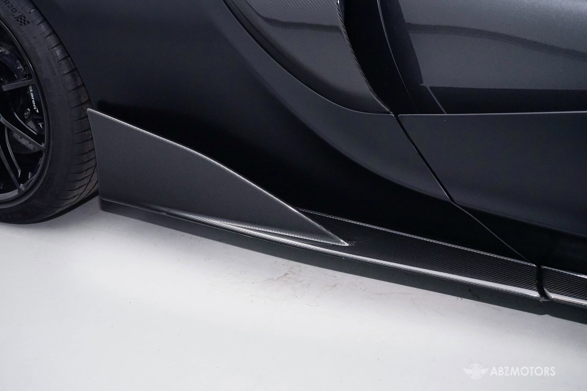 Used 2020 McLaren 600LT Spider photo 12