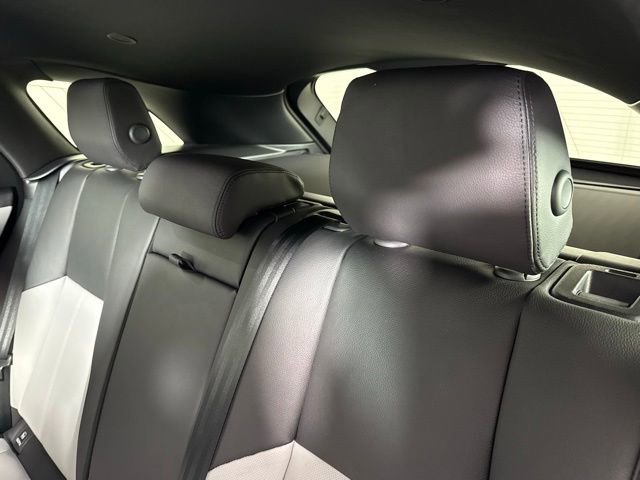 2026 Land Rover Range Rover Velar Dynamic SE