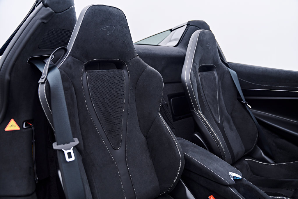 Used 2025 McLaren 750S Spider photo 54