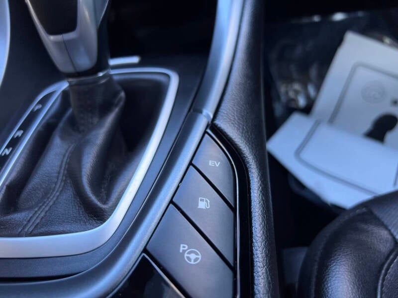 2016 Ford Fusion Energi Titanium