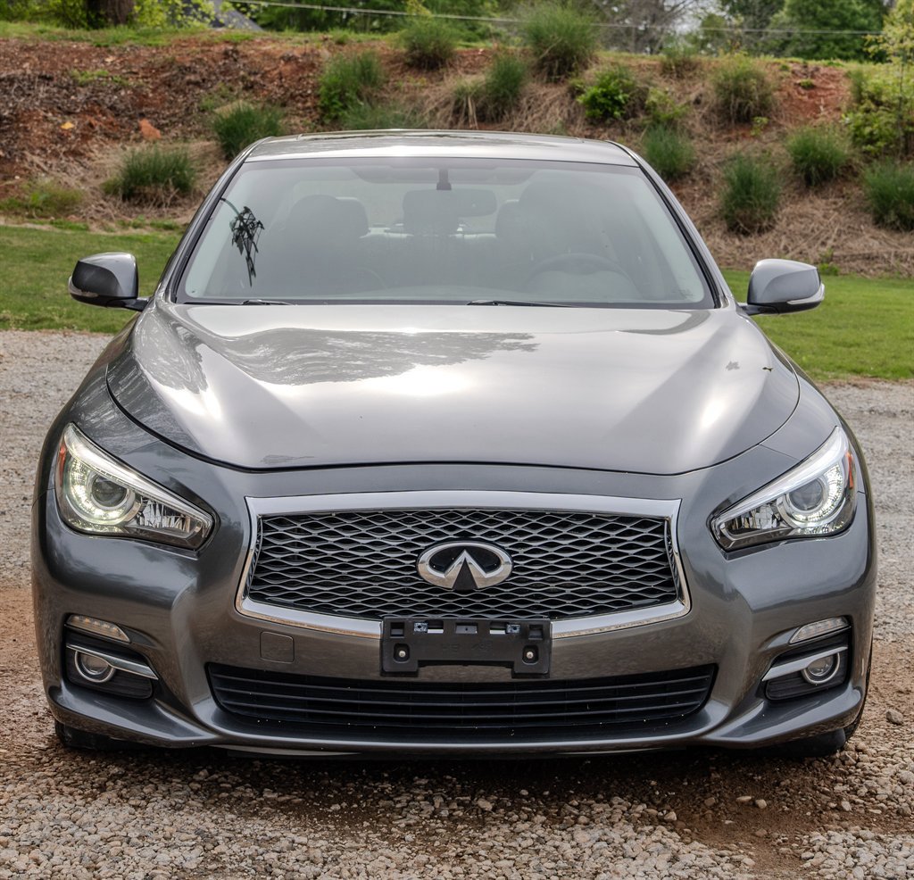 2015 INFINITI Q50 Premium
