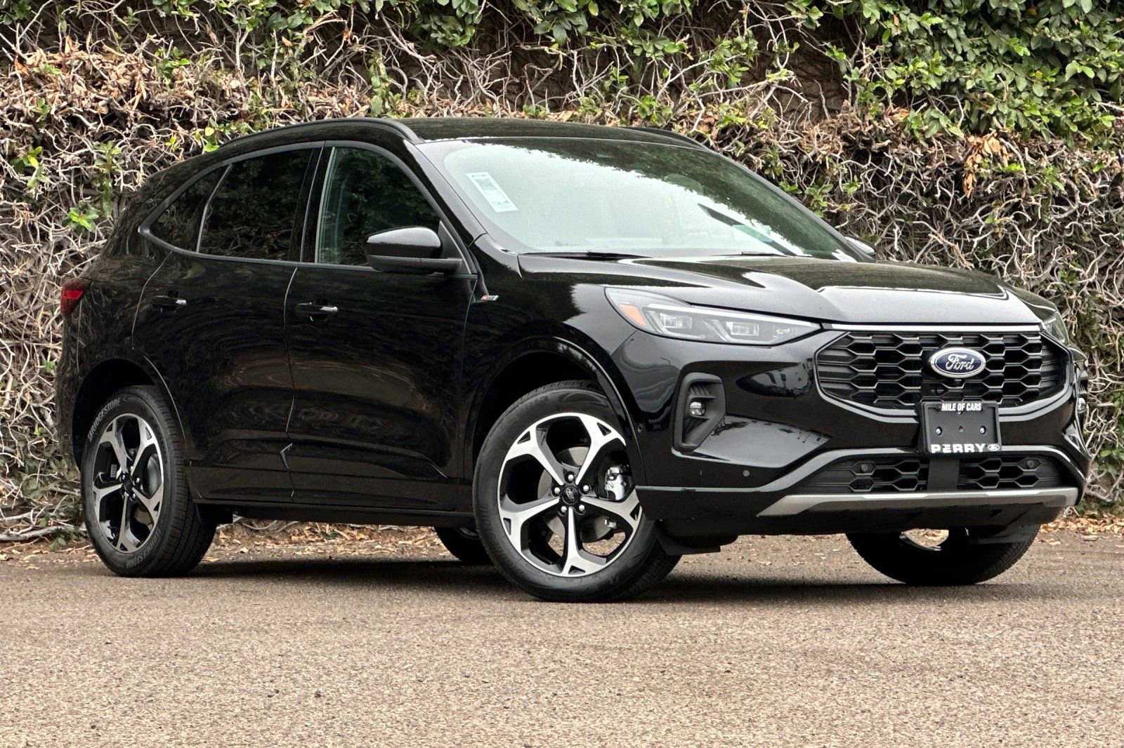 2024 Ford Escape ST-Line Elite