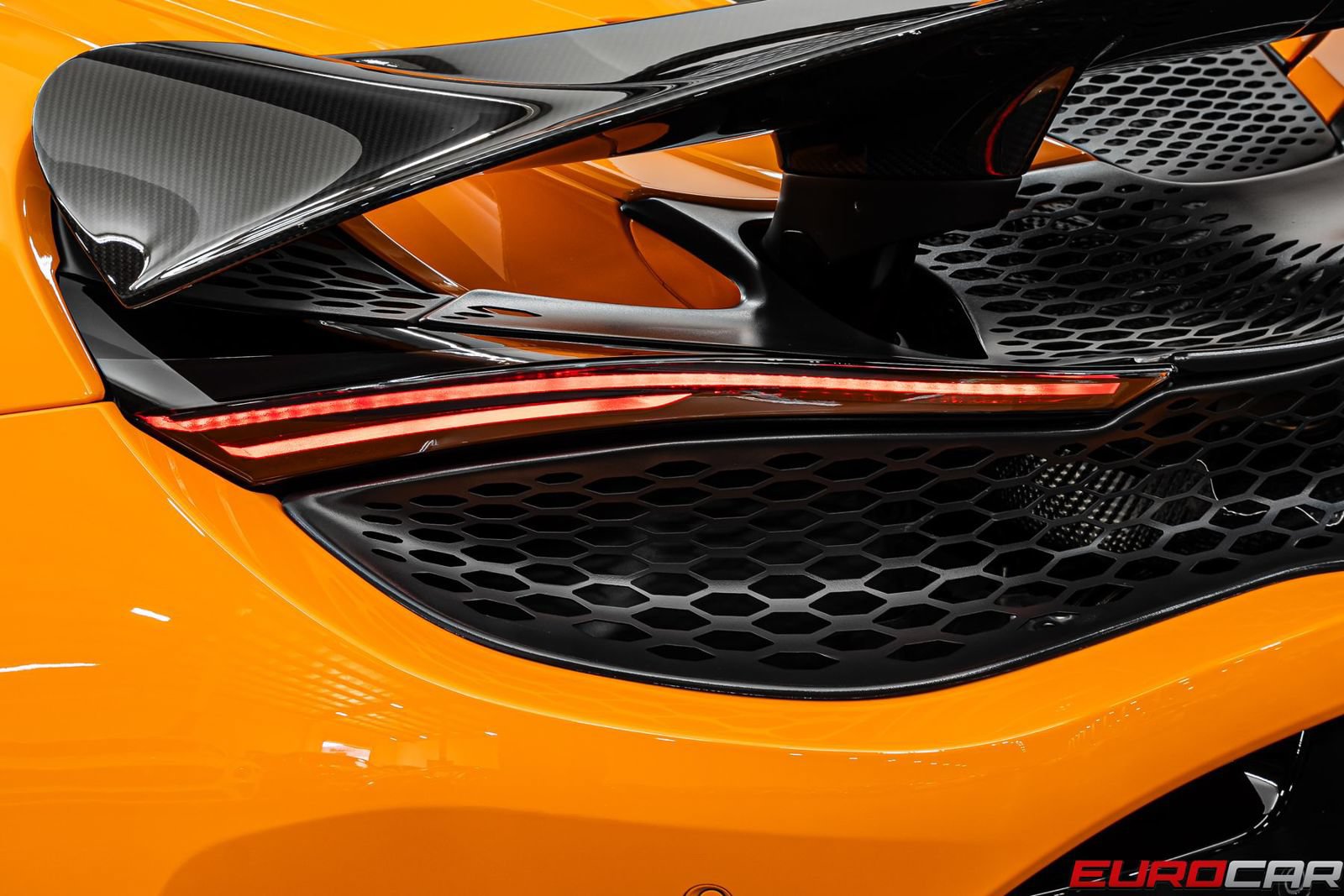 Used 2026 McLaren 750S Spider photo 22