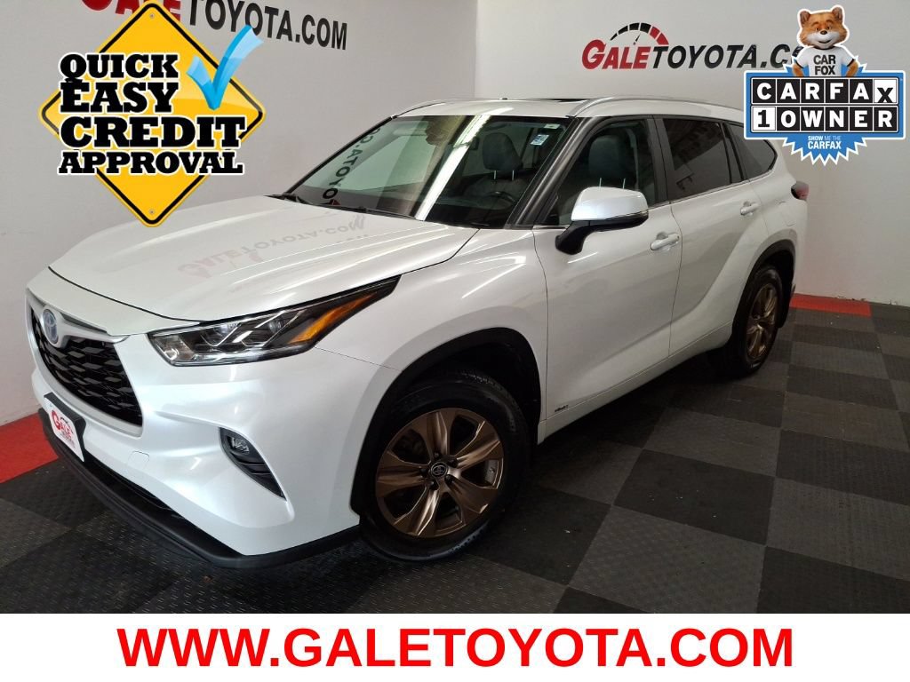 Used 2023 Toyota Highlander Bronze Edition