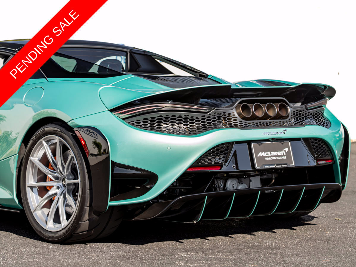 Used 2022 McLaren 765LT photo 13
