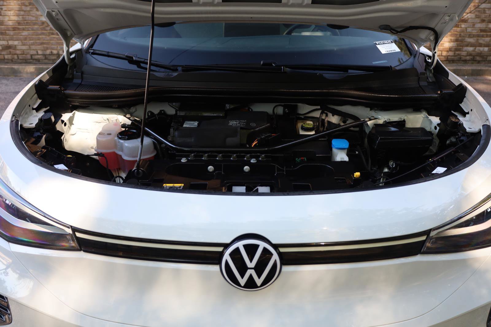 2023 Volkswagen ID.4 Pro