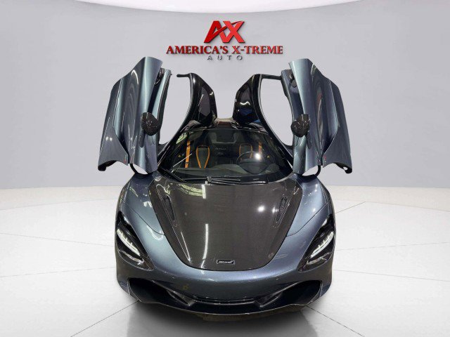 Used 2018 McLaren 720S Performance photo 15