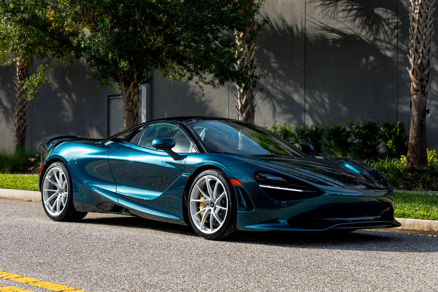 New 2027 McLaren 750S Spider 4