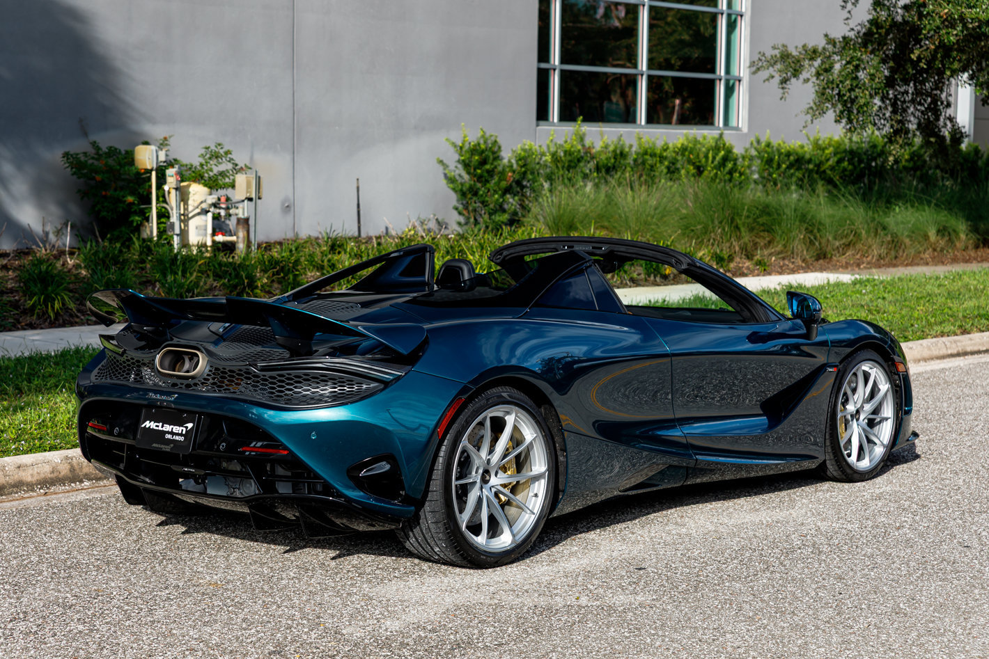 New 2027 McLaren 750S Spider photo 14